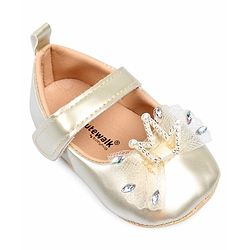 Cute Walk by Babyhug Booties With Bow Applique - Pink