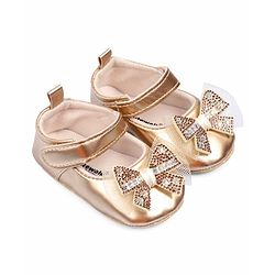 Cute Walk by Babyhug Booties With Bow Applique - Pink