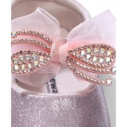 Cute Walk by Babyhug Velcro Closure Booties with Bow Applique - Pink