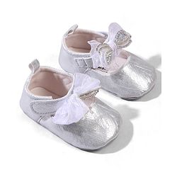 Cute Walk by Babyhug Velcro Closure Booties with Bow Applique - Pink