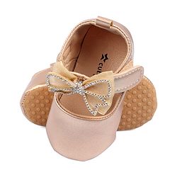 Cute Walk by Babyhug Booties With Bow Applique - Rose Gold