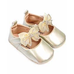 Cute Walk by Babyhug Booties With Bow Applique - Rose Gold