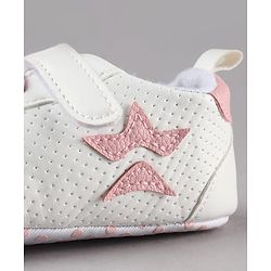 Cute Walk by Babyhug Velcro Closure Booties with Star Applique - Pink & White