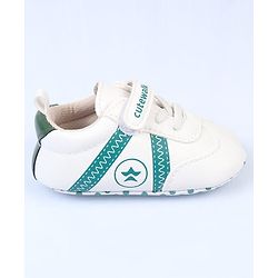 Cute Walk by Babyhug Velcro Closure Printed Booties - Pink & White
