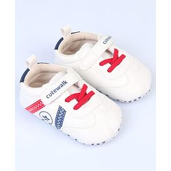Cute Walk by Babyhug Velcro Closure Printed Booties - Pink & White