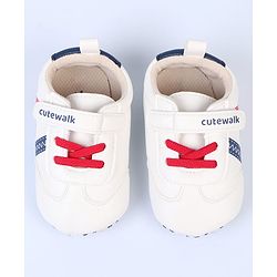 Cute Walk by Babyhug Velcro Closure Printed Booties - Pink & White