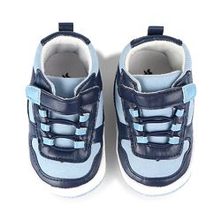 Cute Walk by Babyhug Velcro Closure Booties - Brown