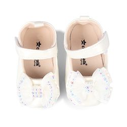 Cute Walk by Babyhug Velcro Closure Booties With Bow Applique - White