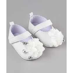 Cute Walk by Babyhug Velcro Closure Booties with Floral Applique - White