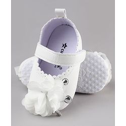 Cute Walk by Babyhug Velcro Closure Booties with Floral Applique - White