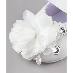 Cute Walk by Babyhug Velcro Closure Booties with Floral Applique - White
