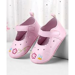 Cute Walk by Babyhug Velcro Closure Booties with Embroidery - White