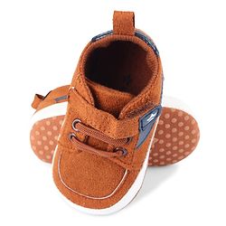 Cute Walk by Babyhug Velcro Closure Solid Color Booties - Brown