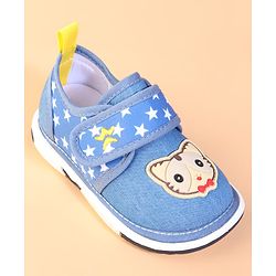Cute Walk by Babyhug Velcro Closuer Casual Shoes With Star Print & Cat Applique - Blue