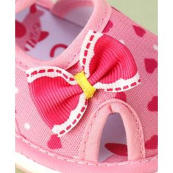 Cute Walk by Babyhug Velcro Closure Sandals with Bow Applique & Heart Print - Pink