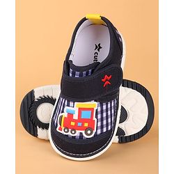 Cute Walk by Babyhug Velcro Closure Casual Shoes with Checks & Train Applique - Navy Blue