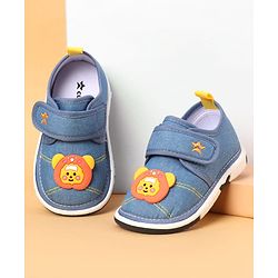 Cute Walk by Babyhug Velcro Closure Casual Shoes With Bear Applique - Royal Blue