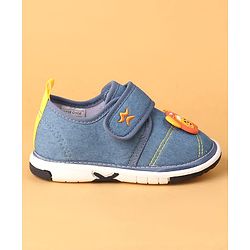 Cute Walk by Babyhug Velcro Closure Casual Shoes With Bear Applique - Royal Blue