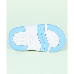 Cute Walk by Babyhug Sandals With Butterfly Applique & Velcro Closure - Purple
