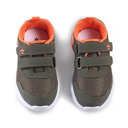 Cute Walk by Babyhug Velcro Closure Sneaker with Ball Applique - Navy Blue