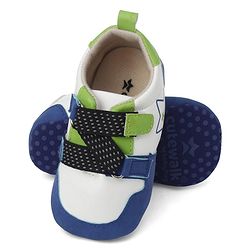 Cute Walk by Babyhug Booties With Velcro Closure - Light Blue