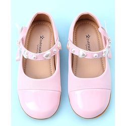 Cute Walk by Babyhug Ballerina with Velcro Closure & Heart Applique - Pink
