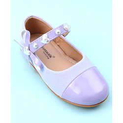 Cute Walk by Babyhug Ballerina with Velcro Closure & Heart Applique - Pink