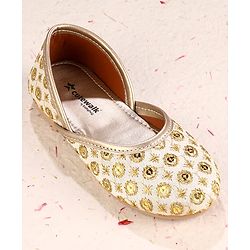 Cute Walk by Babyhug Slip On Mojaris With Sequin Embroidery - Golden