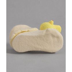 Cute Walk by Babyhug Socks With Bird Applique - Yellow