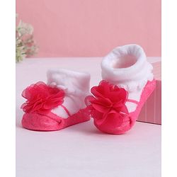 Cute Walk by Babyhug Socks With Floral Applique - Red