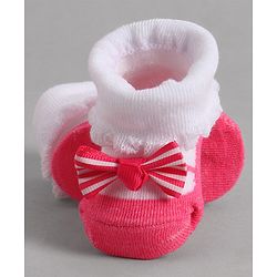 Cute Walk by Babyhug Socks With Bow Applique - Pink