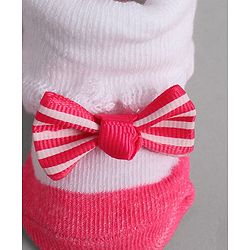 Cute Walk by Babyhug Socks With Bow Applique - Pink
