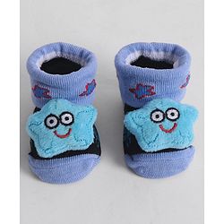 Cute Walk by Babyhug Socks With Star Applique - Blue