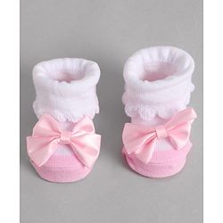 Cute Walk by Babyhug Socks With Bow Applique - Pink