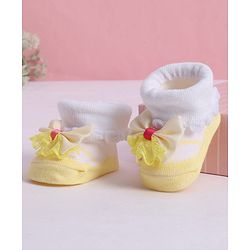 Cute Walk by Babyhug Socks With Bow Applique - Yellow