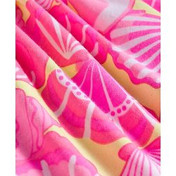 Babyhug Single Jersey Knit Dungaree & Half Sleeves Inner Tee With Seashell Print - Pink