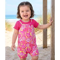 Babyhug Single Jersey Knit Dungaree & Half Sleeves Inner Tee With Seashell Print - Pink