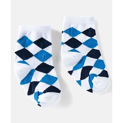 Cute Walk by Babyhug Ankle Length Anti Bacterial Socks with Diamond Design Pack of 3 - Blue & White