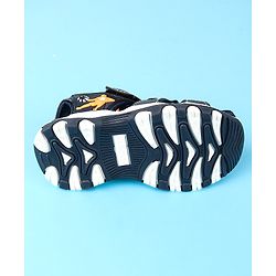 Cute Walk by Babyhug Velcro Closure Solid Sandals - Black