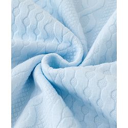 Babyhug Soft & Lightweight All-Season Baby Blanket Gentle & Breathable Durable & Machine Washable Ideal for 012 Months New Born Gifting Option Travel Friendly 100cm X 75cm -Blue