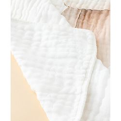 Babyhug 100% Pure Cotton Six Layer Baby Blanket Elephant Print  Super Soft & Absorbent Cotton Bamboo Blend Quilt Lightweight Breathable Gentle on Baby Skin 024 Months 520 g - White