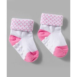 Cute Walk by Babyhug Non Terry Knit Ankle Length Anit Skid Anti Bacterial Socks With Stripes Pack Of 3 - Pink & White