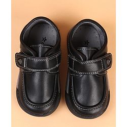 Cute Walk by Babyhug Velcro Closure Solid Color Casual Shoes - Black