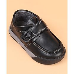 Cute Walk by Babyhug Velcro Closure Solid Color Casual Shoes - Black