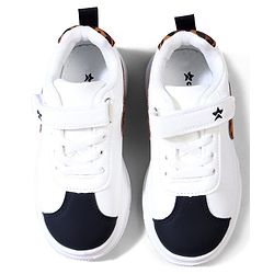 Cute Walk by Babyhug Velcro Closure Sneaker Shoes With Leopard Print - White
