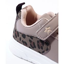 Cute Walk by Babyhug Velcro Closure Sneaker Shoes With Leopard Print - White