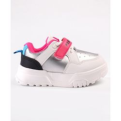 Cute Walk by Babyhug Velcro Closure Sneakers with Fashion Text Print - Black