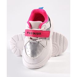 Cute Walk by Babyhug Velcro Closure Sneakers with Fashion Text Print - Black