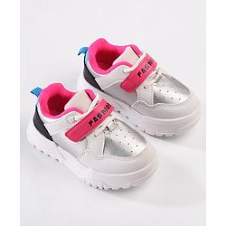 Cute Walk by Babyhug Velcro Closure Sneakers with Fashion Text Print - Black