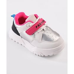 Cute Walk by Babyhug Velcro Closure Sneakers with Fashion Text Print - Black
